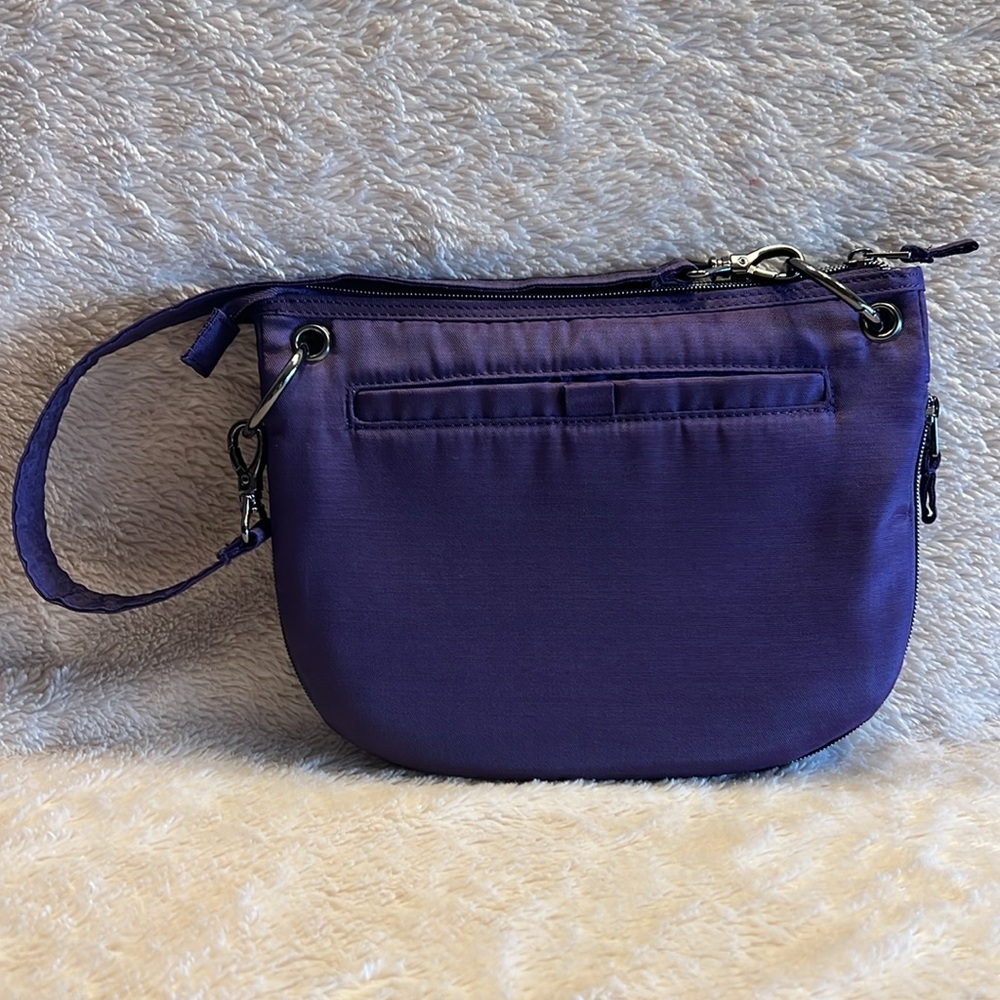 LUG Swivel Shoulder Bag